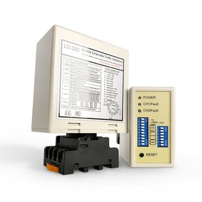 Buy Dual Channel Traffic Loop Detector Counts Classifies CE/FCC Certified Package Size 136*86*52 mm Channel Dual Channel online manufacture
